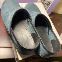 Dansko Womens Blue Suede Professional Clogs Shoes